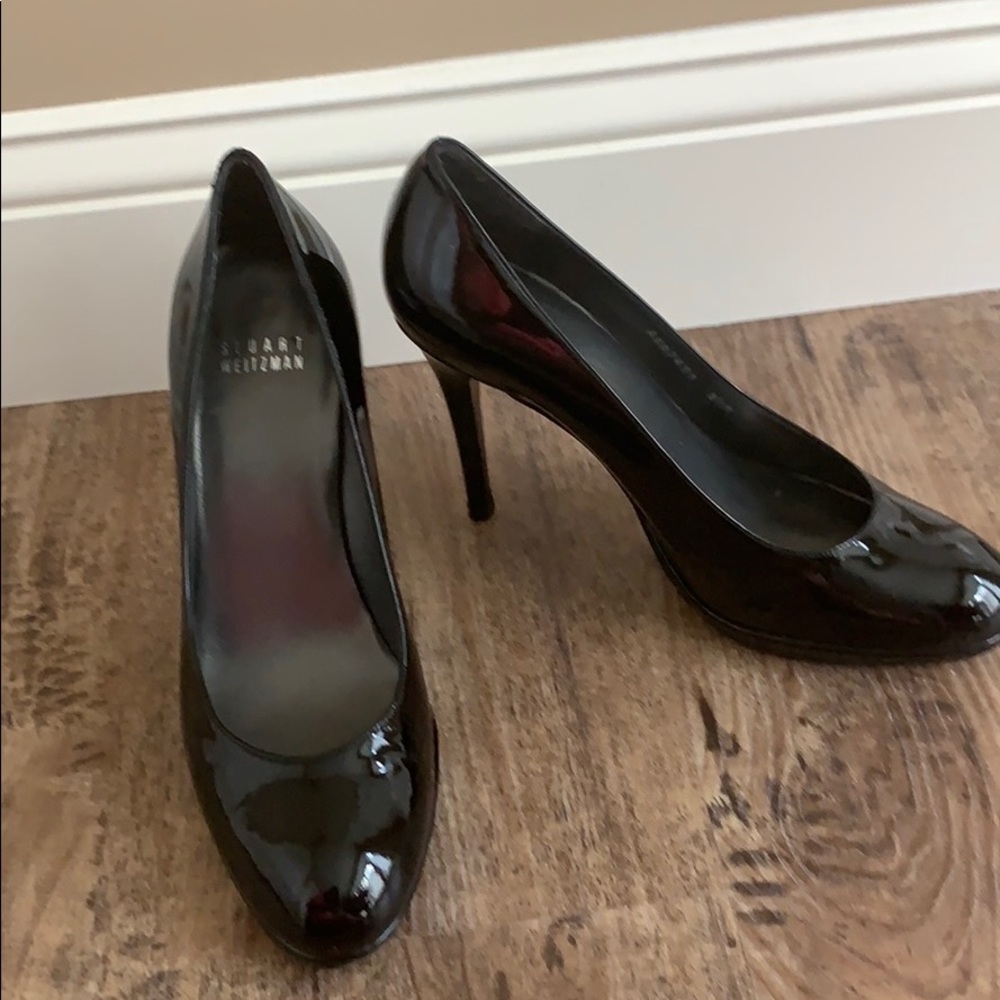 Stuart Weitzman black pumps